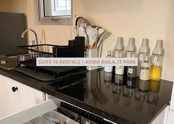 Appart hôtel Cozy 1 Bedroom With Separate Living In It Park T1,t2, And T4