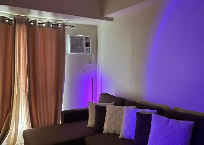 Cozy 1 Bedroom With Separate Living In It Park T1,t2, And T4 * Cebu