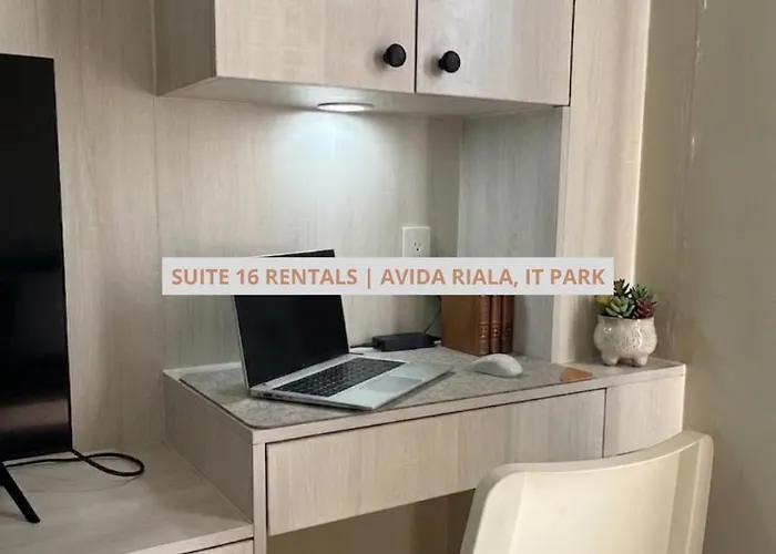 Cozy 1 Bedroom With Separate Living In It Park T1,t2, And T4 Appart hôtel *