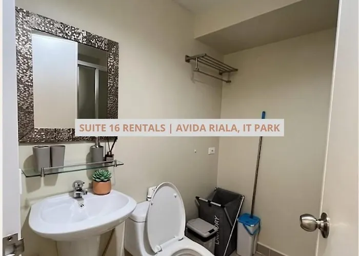 Appart hôtel Cozy 1 Bedroom With Separate Living In It Park T1,t2, And T4