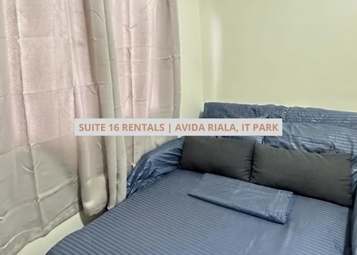 Cozy 1 Bedroom With Separate Living In It Park T1,t2, And T4